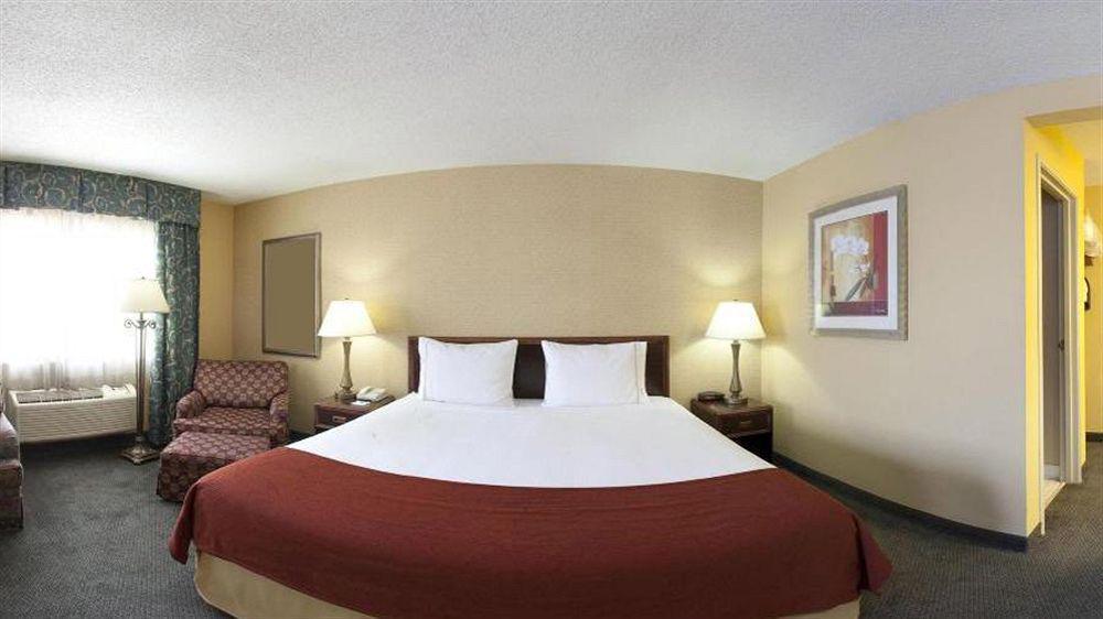 Holiday Inn Express Hotel Fort Campbell-Oak Grove By Ihg מראה חיצוני תמונה