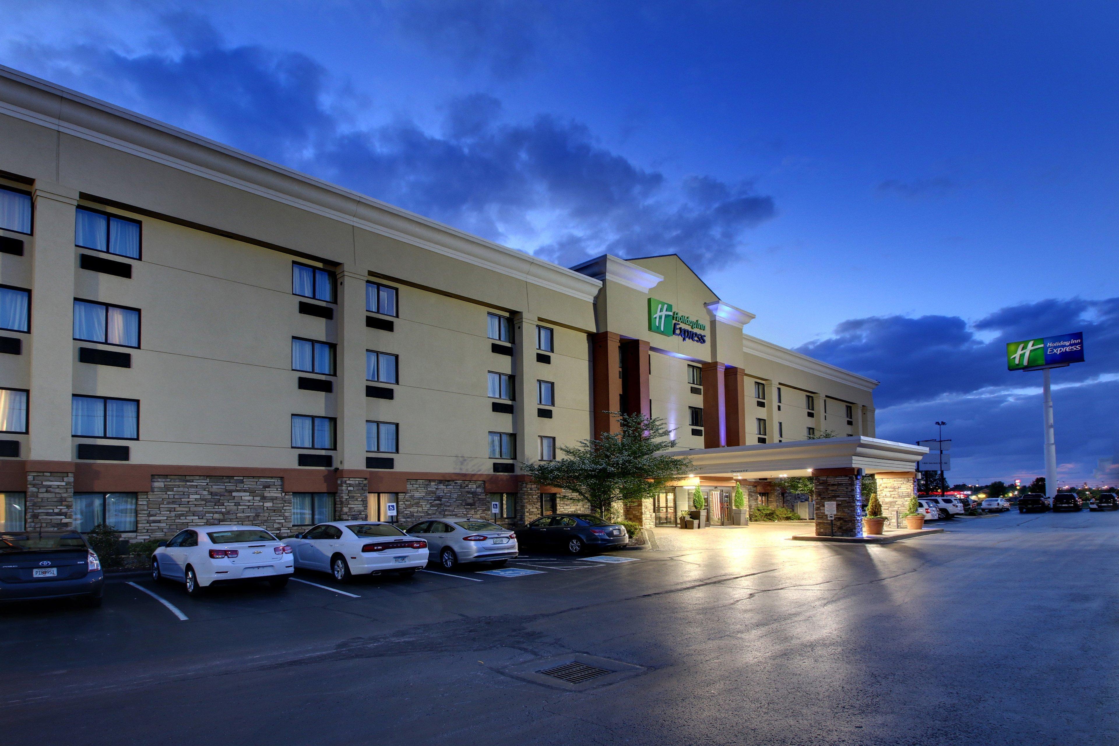 Holiday Inn Express Hotel Fort Campbell-Oak Grove By Ihg מראה חיצוני תמונה