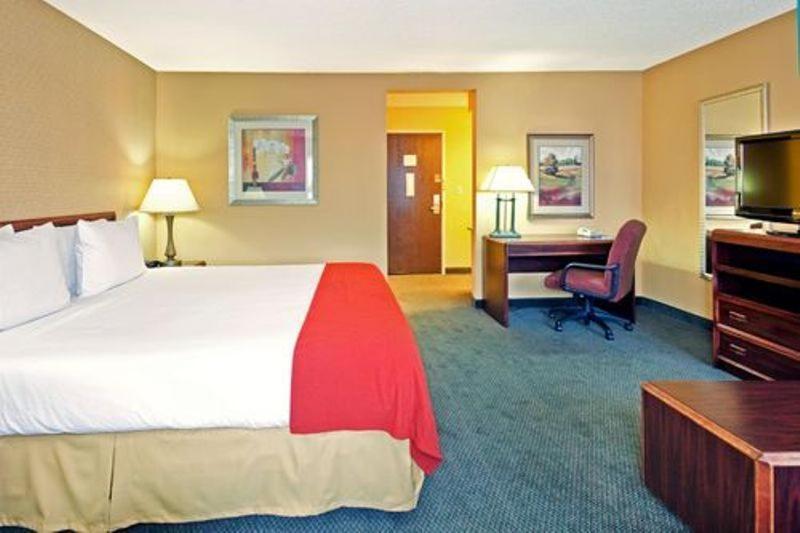 Holiday Inn Express Hotel Fort Campbell-Oak Grove By Ihg חדר תמונה